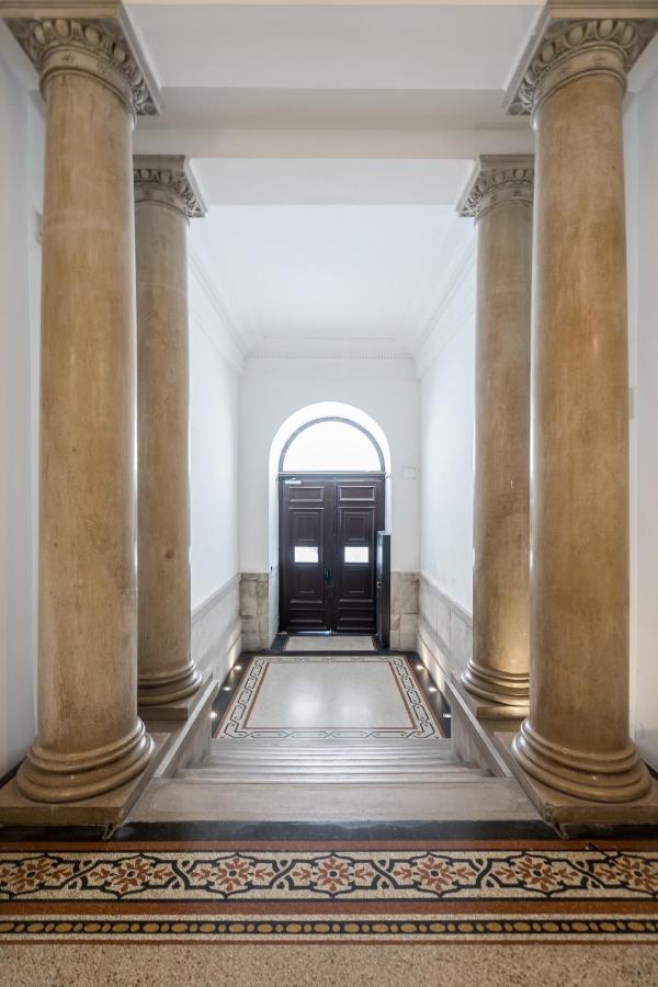 Architecture Fan'S Apartment Near Opera House Budapest Luaran gambar